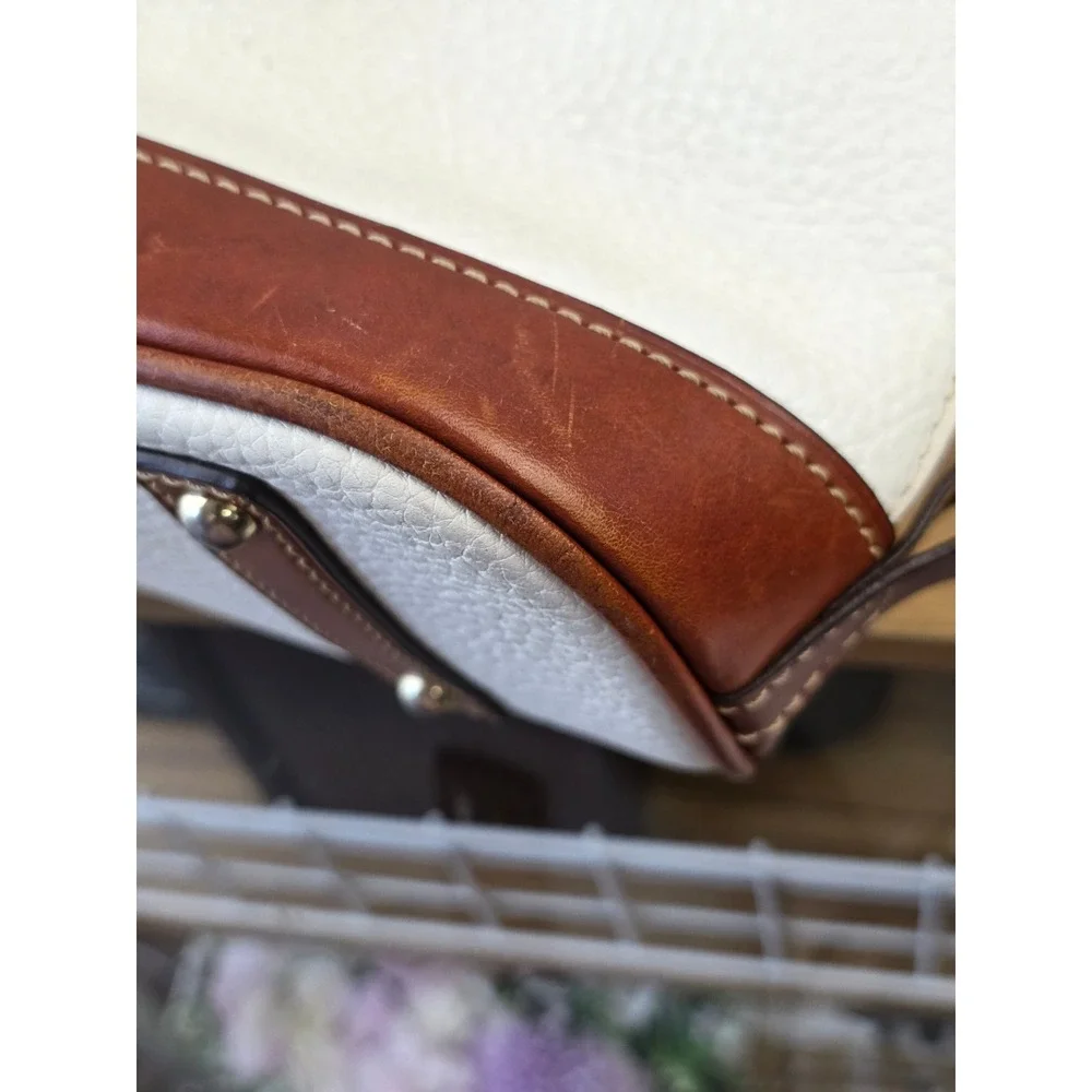 Dooney & Bourke Zip Zip Domed Satchel Pebble Grain Leather Crossbody Bag White